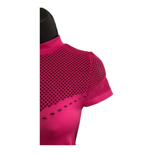 Bebe hot pink mesh rhinestone bebe logo scuba fit stretch active top size XS/S - Picture 4 of 14